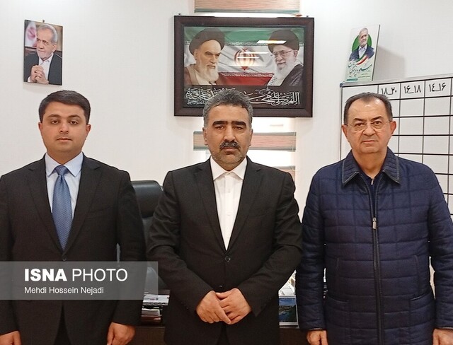 هیأتی بلندپایه از کشور جمهوری آذربایجان، لحظاتی قبل از گذرگاه مرزی آستارا وارد خاک ایران شدند.